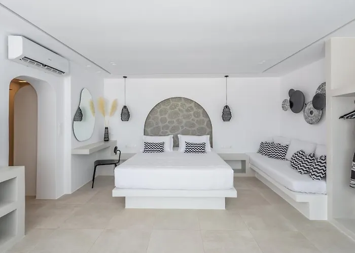 Calma Milos 4* Adamantas (Milos)