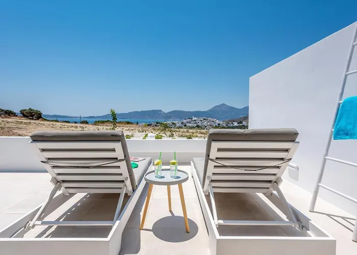 Calma Milos Gæstehus 4*